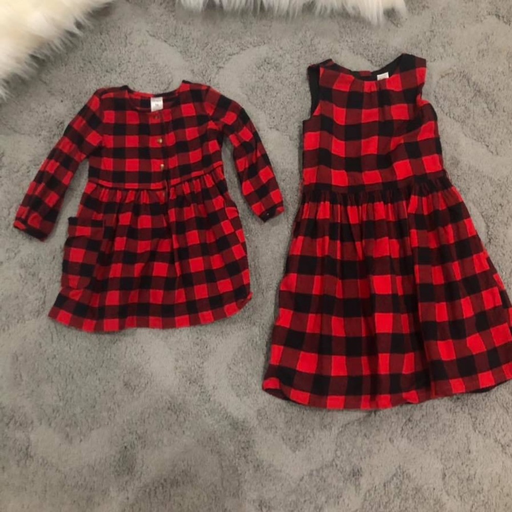 Holiday kids dresses